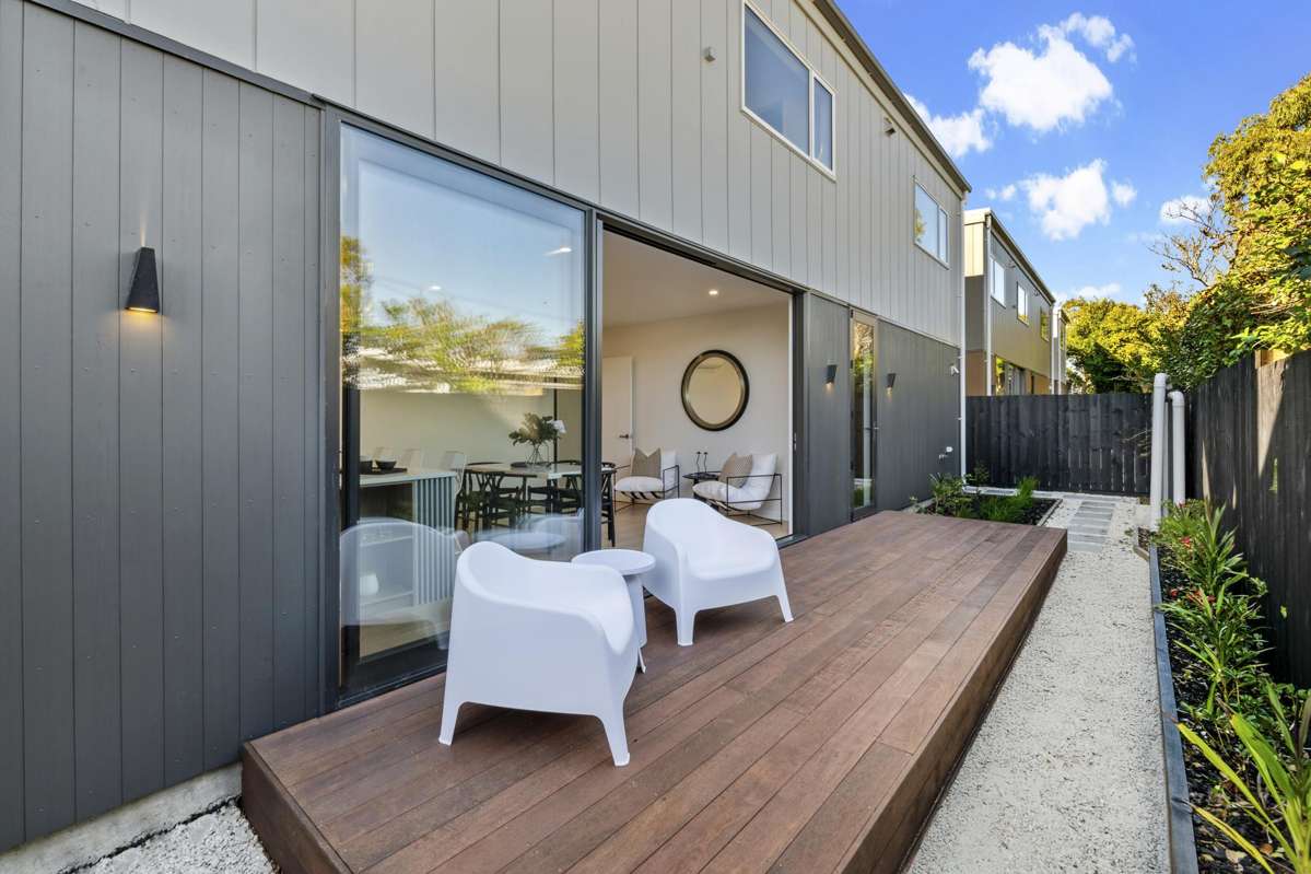 361B Beach Road_3