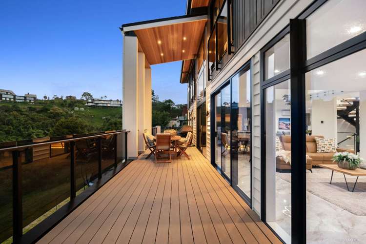 161 Point View Drive East Tamaki Heights_11