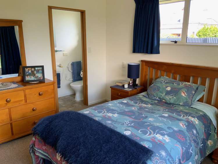 2/378 Burnett Street Ashburton_13