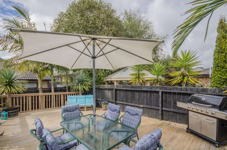 4 Caffreys Avenue Massey_16