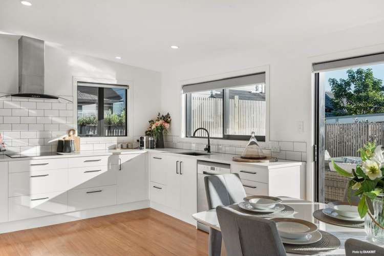 19 Russell Avenue Pukekohe_12