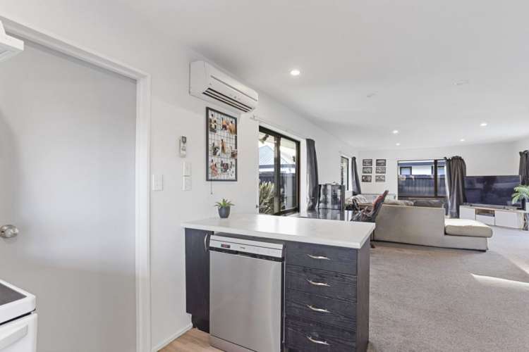 22 Fairweather Crescent_5
