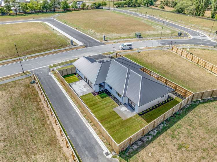 51 River Stone Drive Halswell_19