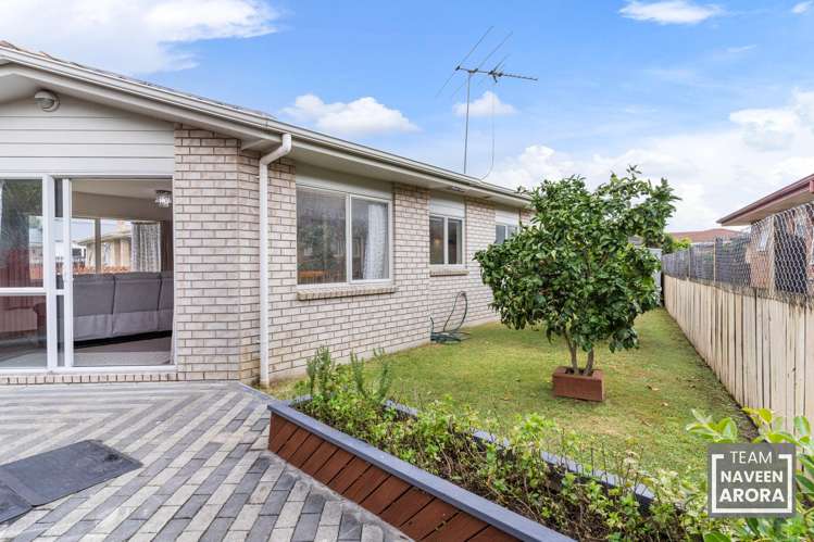 15b Youngs Road Papakura_9