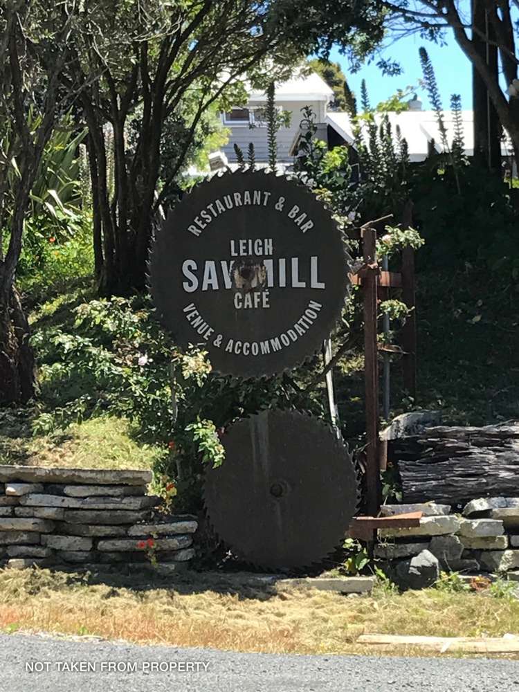 54 Lax Crescent Leigh_6