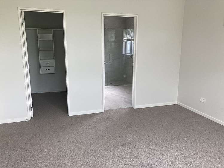 1 Portofino Point Karaka_11