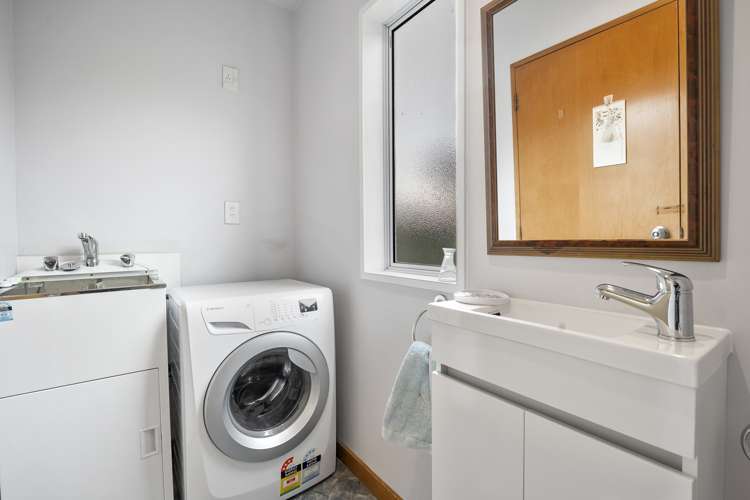 41b Eastbourne Street Caversham_14