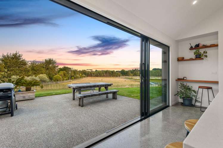 185 Taupaki Road Taupaki_8