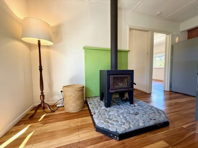24 Lorenzen Bay Road Raglan_4
