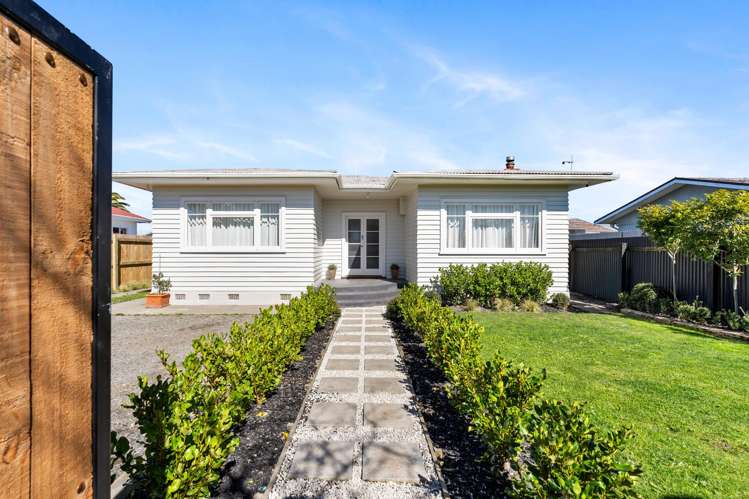 1031 Beatty Street Mayfair_14