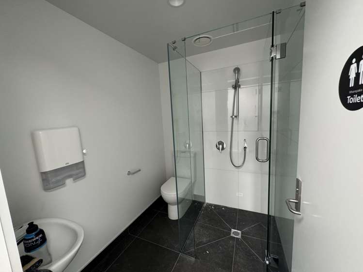 9 Bail Street Stoke_13