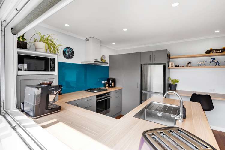 7 Broadway Stratford_9