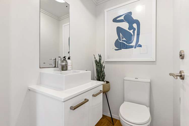 6 Regent Street Devonport_24