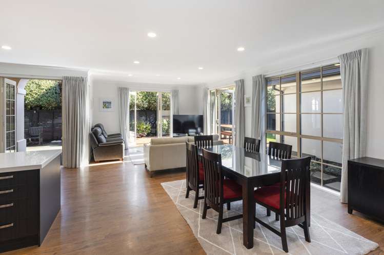 2 Applefield Court Northwood_8