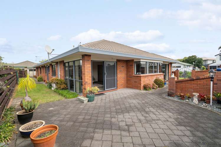 6 Gardenia Drive Mount Maunganui_8