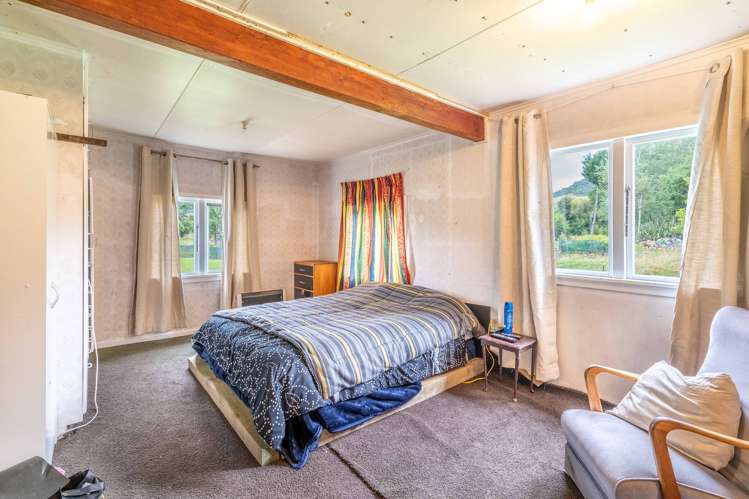 882 Tahakopa Valley Road Catlins Surrounds_5