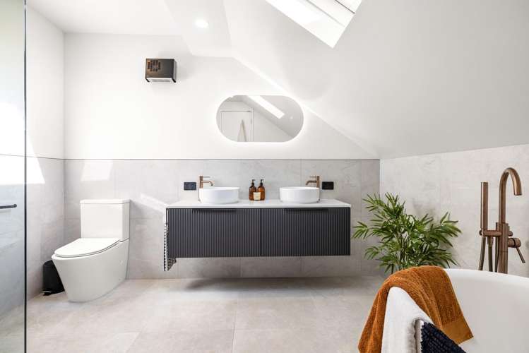 2 Royal Elm Lane Bryndwr_7
