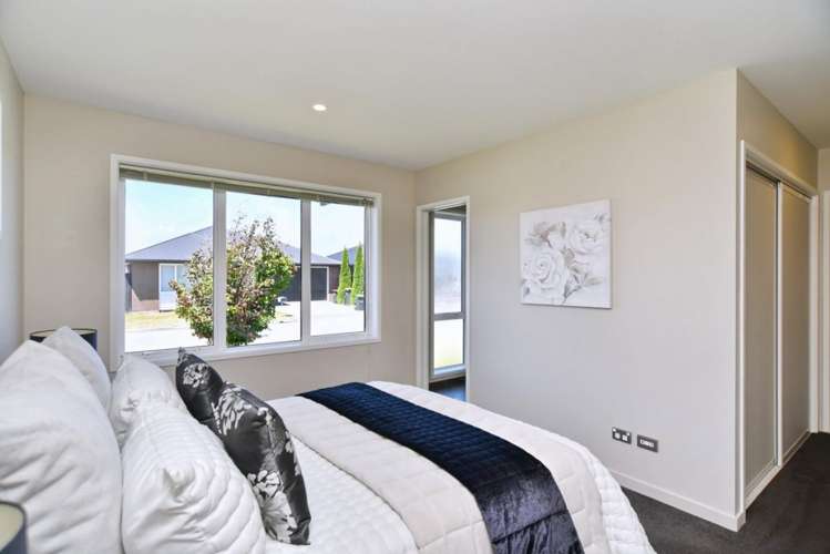 7 Booth Way Belfast_12