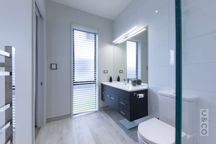 42 Pohutukawa Parade Riverhead_24