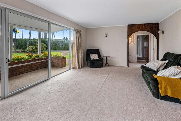 15 Windsor Avenue Te Kamo_12