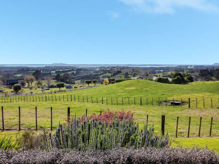 213 Upland Road Aongatete_25