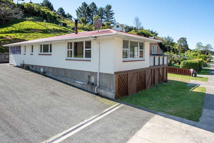 51 Wairau Road Picton_19