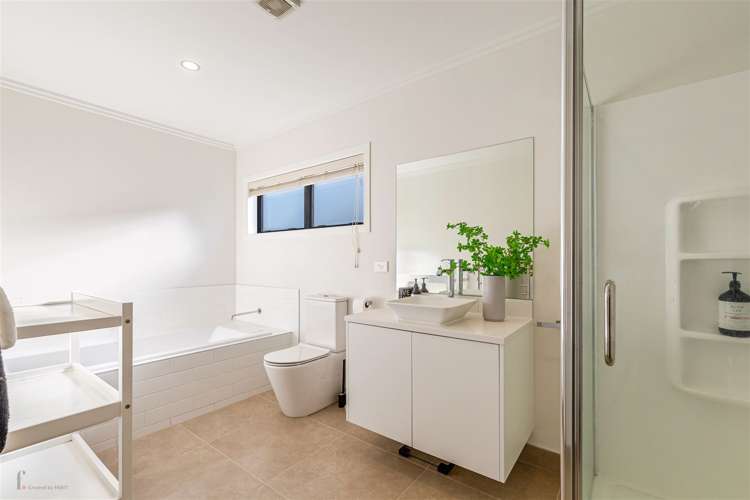 6 Sacred Kingfisher Road Hobsonville_15