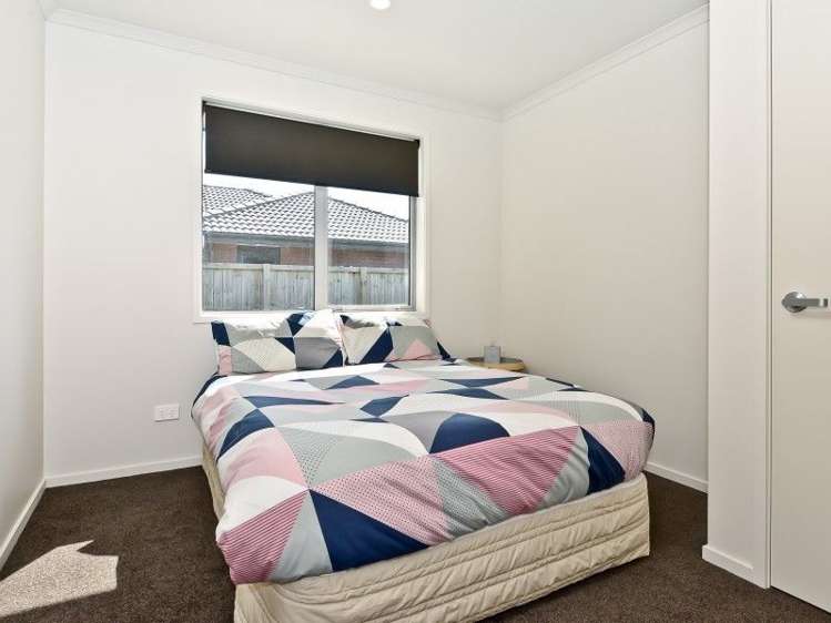 34 Edgeview Crescent Fitzroy_17