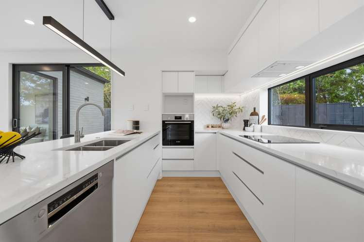 3/6A View Road Glenfield_55