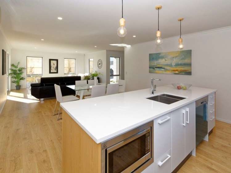 55a Lake Crescent Hamilton Lake_5