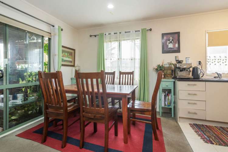 11a Coates Crescent Panmure_6