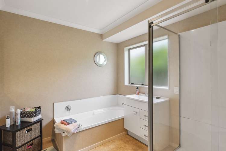 15 Balmerino Grove Waikanae_10