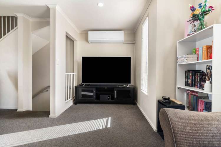 4 Verdale Circle Glen Eden_13