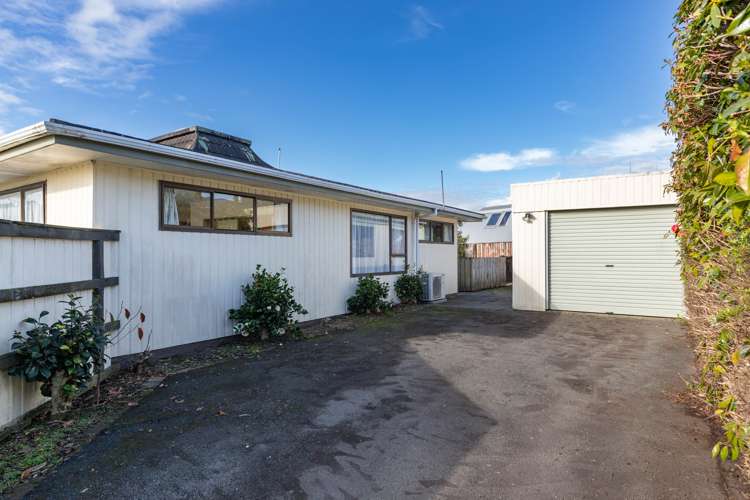 168 Rolleston Street Hokitika_19