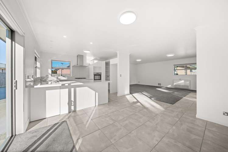 42 Fergusson Street Solway_16