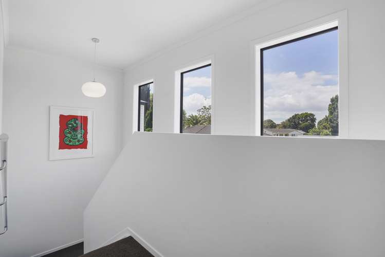 4 Ararata Lane Mangere Bridge_10