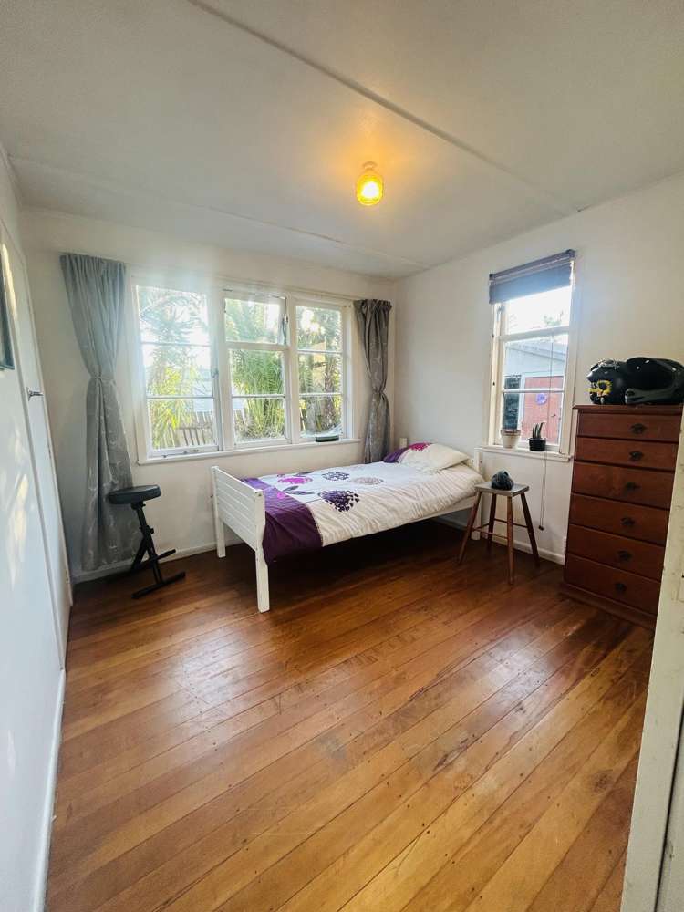 11 Gill Road Awanui_5