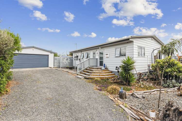 8 Norna Grove Waikawa Beach_20