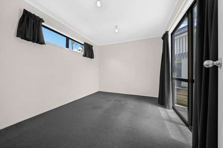 9 & 9A Sherie Place Howick_5