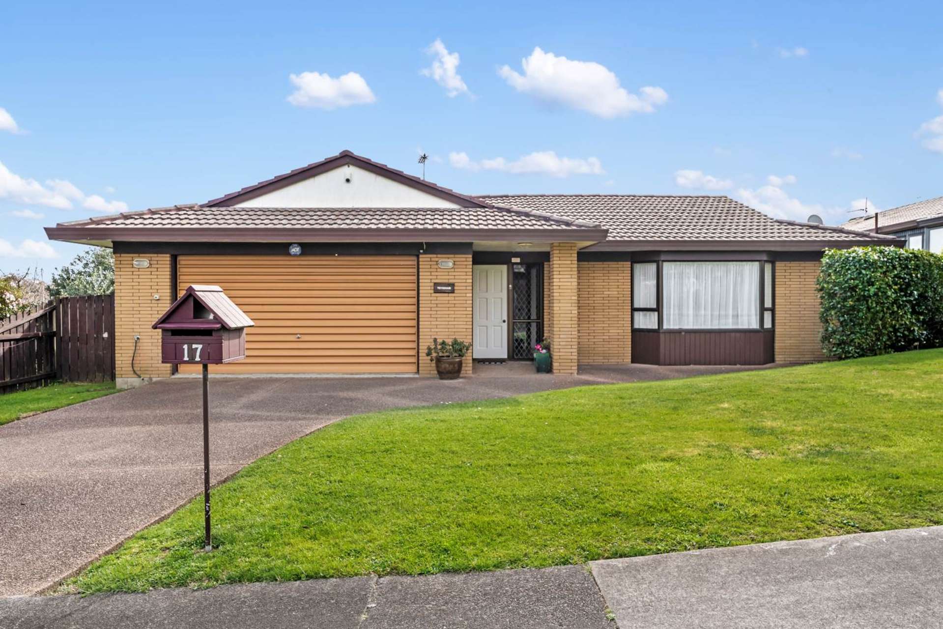 17 Parramatta Place Botany Downs_0