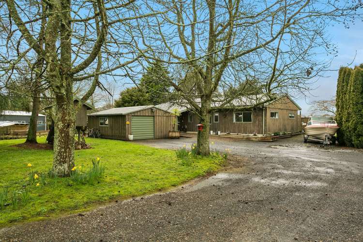 36 Silverwood Lane Leamington_14