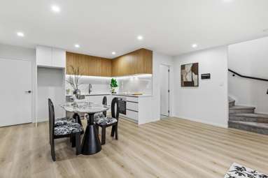 26 Crompton Road_2
