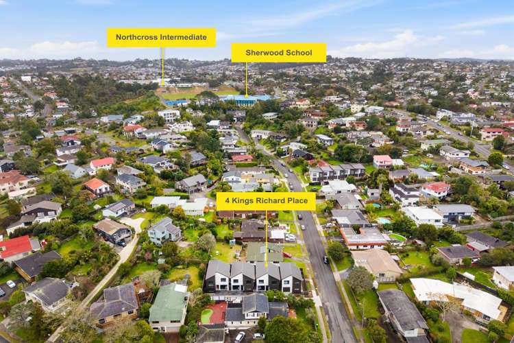 4 King Richard Avenue Browns Bay_22