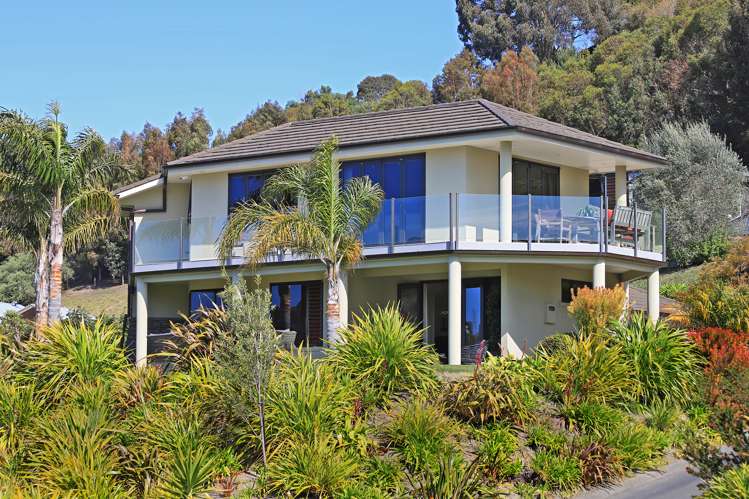 102 Kent Terrace Taradale_22