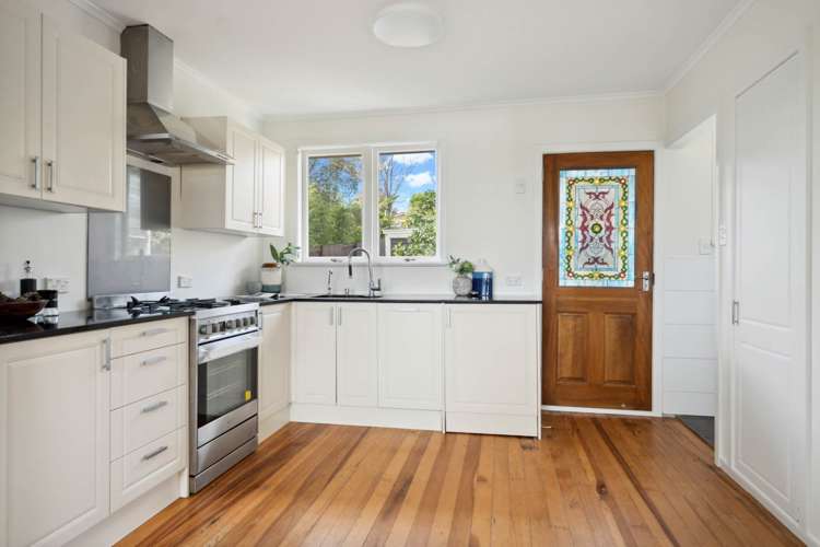 3 Marie Crescent Te Atatu South_9