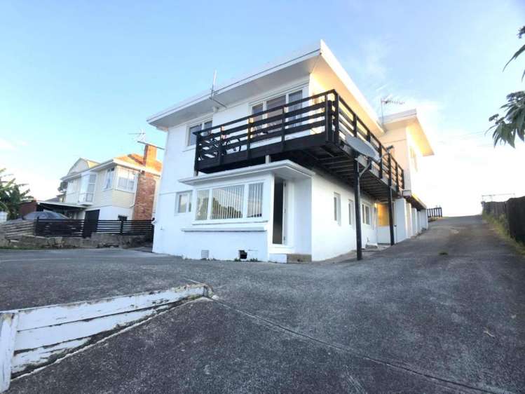 2/400 Richardson Road_0