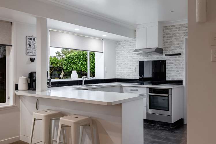 19 Anaru Place Awapuni_1