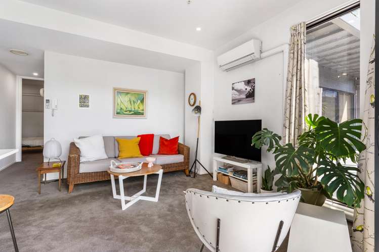 2F/132 Vincent Street City Centre_7