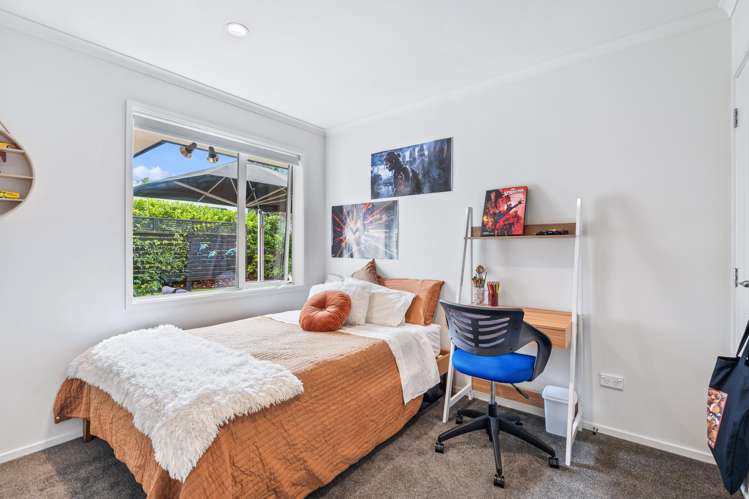 6 Stace Hopper Drive One Tree Point_13