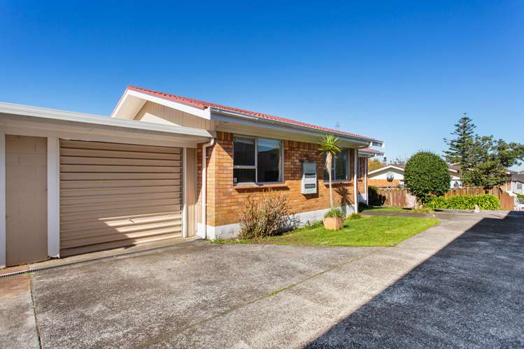 2/84 Namata Road One Tree Hill_0